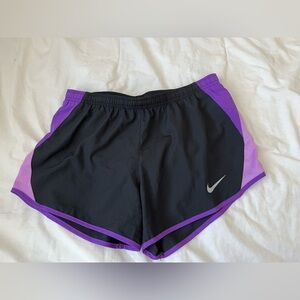 🏷️ Nike Purple and Black Running Shorts